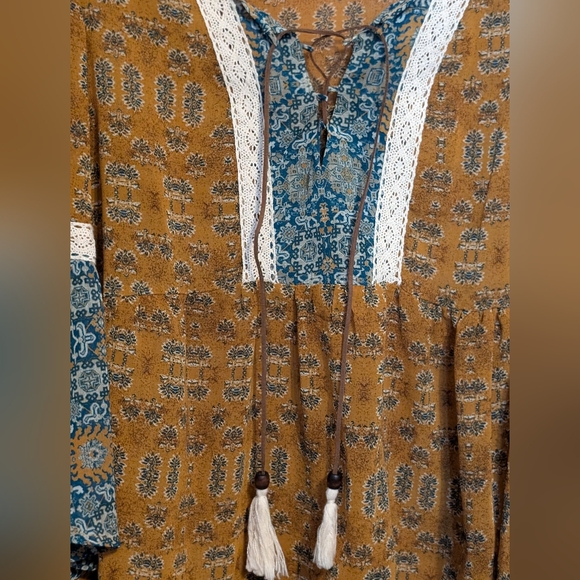 Maurices Mustard and Blue Boho Blouse, So Cute ! Medium, NWOT - Picture 3 of 3